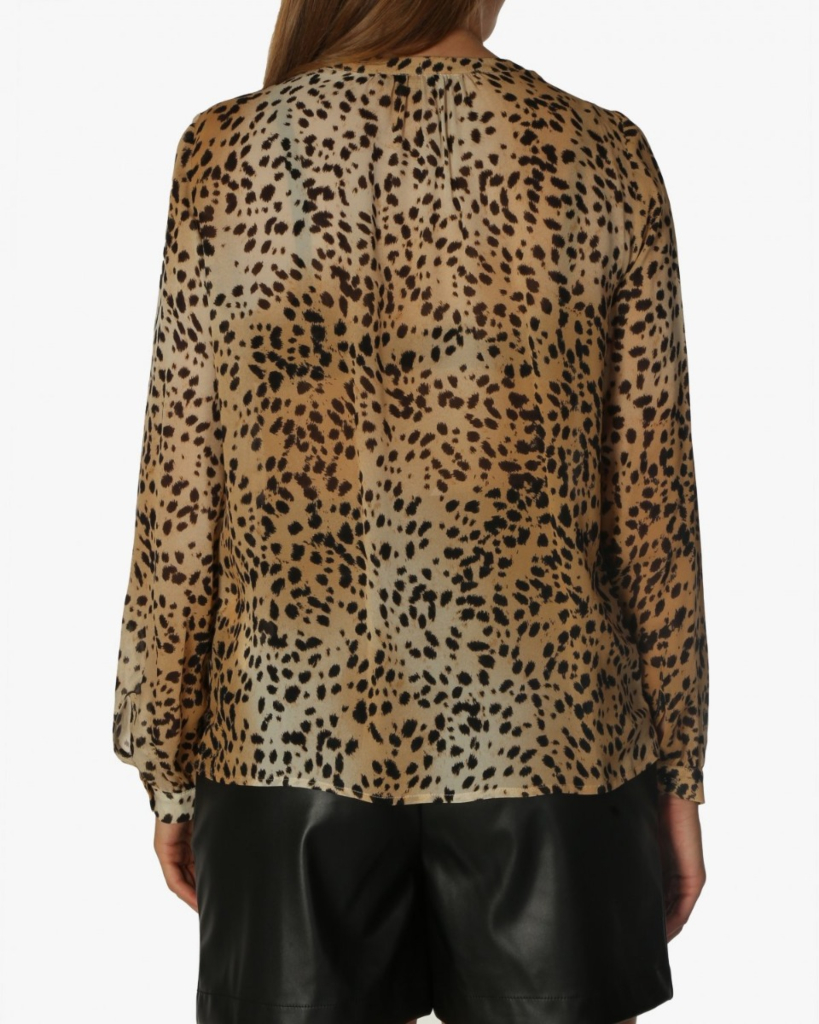Lightweight blouse with cheetah print