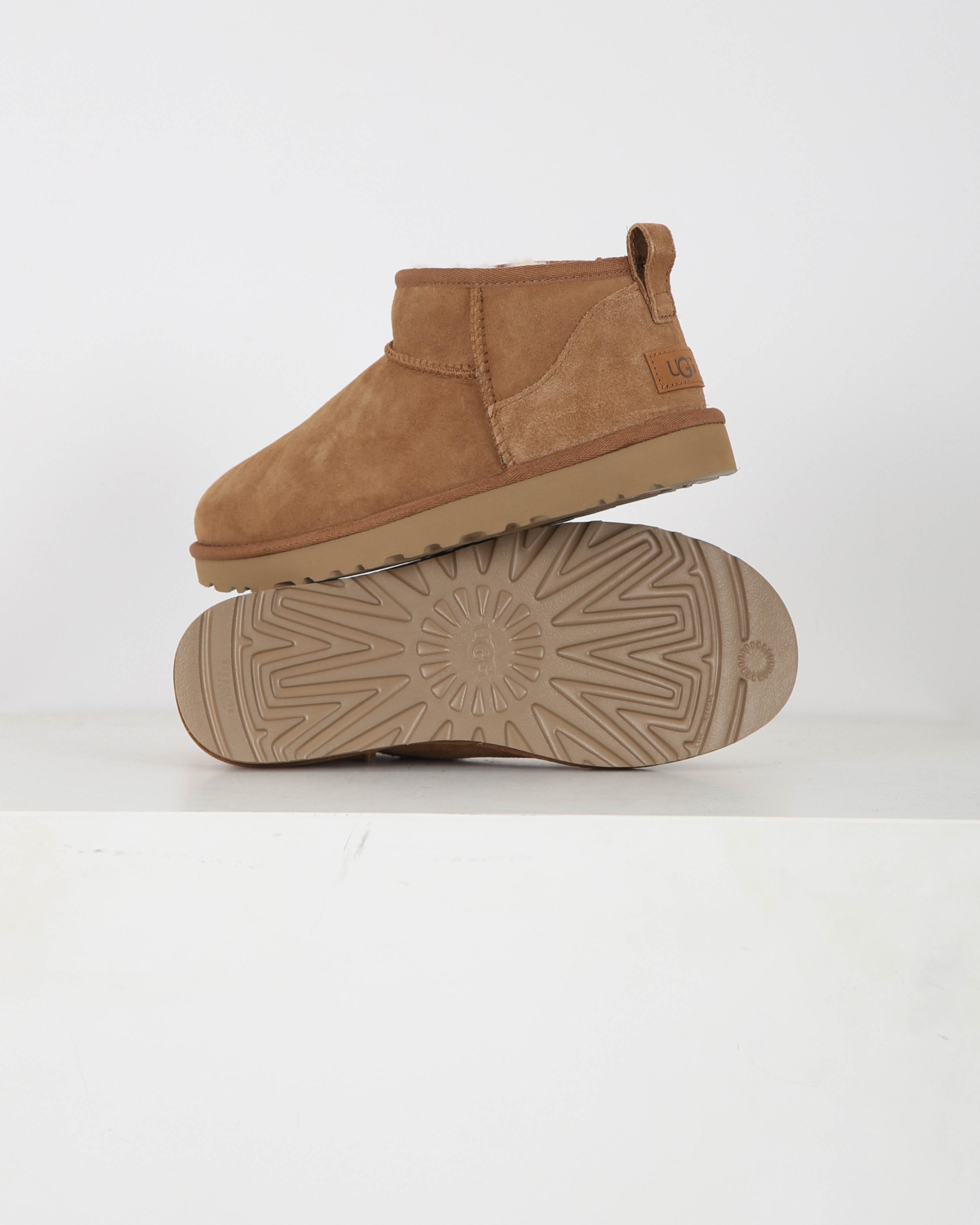 UGG Classic Ultra Mini Chestnut