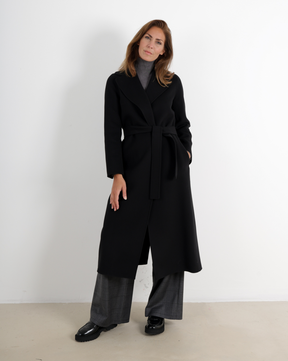 Mantel poldo black