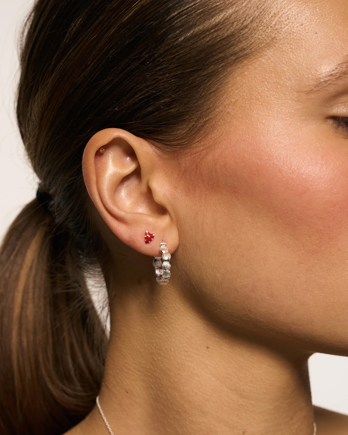 Anna + Nina Single Lolita Heart Stud Silver