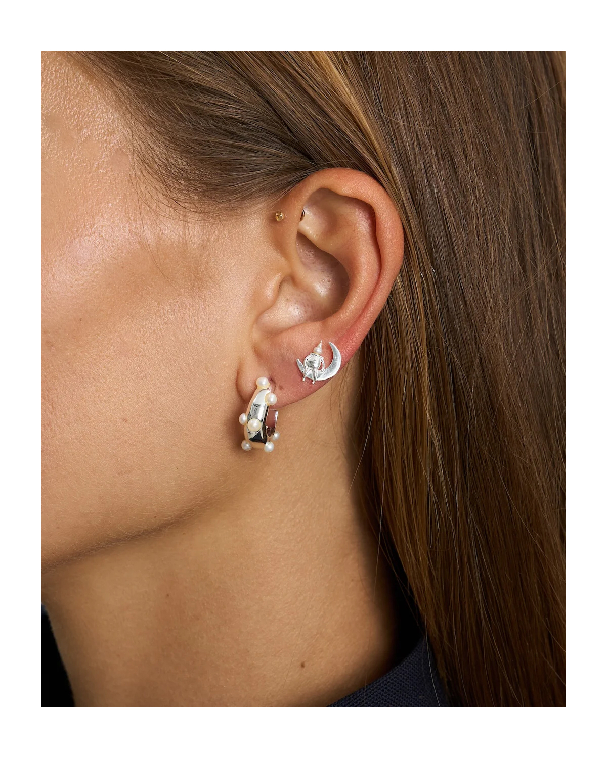 Anna + Nina Small Ovation Hoop Earrings Silver