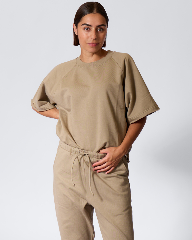 Raw Edge Korte Mouw Sweater Dessert