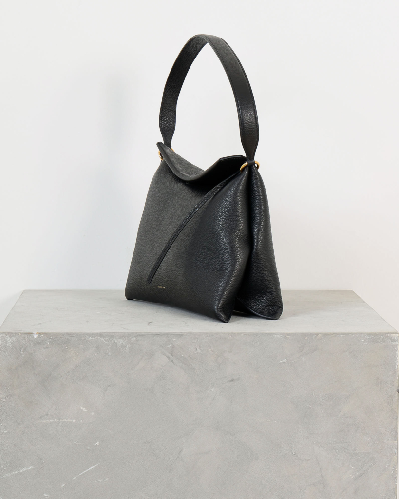 Penelope Tote Black Crust