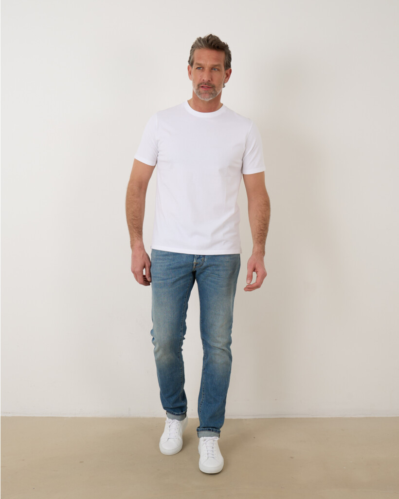 Brad Tee White