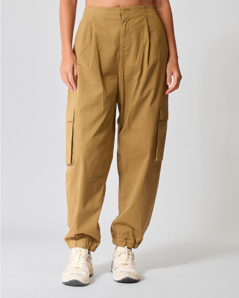 Tapered Cargo Pant Butternut
