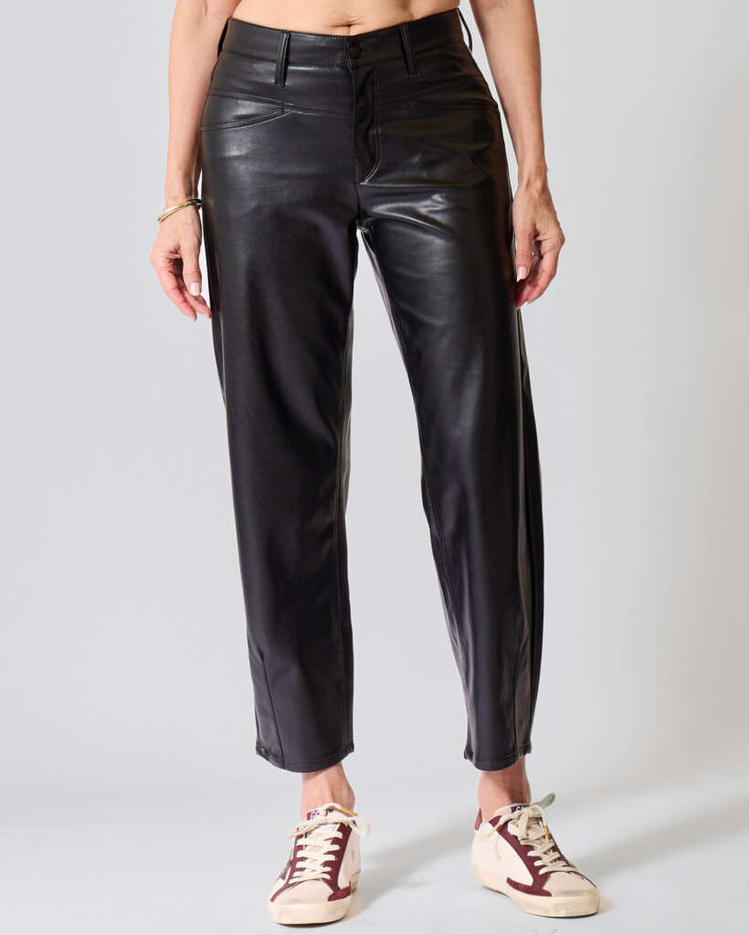 Elin Faux Leren Cropped Barrel Zwart