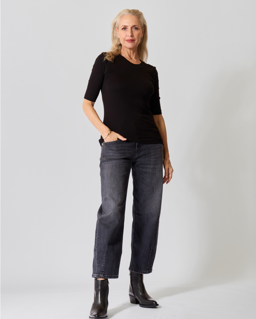 Aansluitend Ribbed Jersey T-Shirt met Stretch Zwart