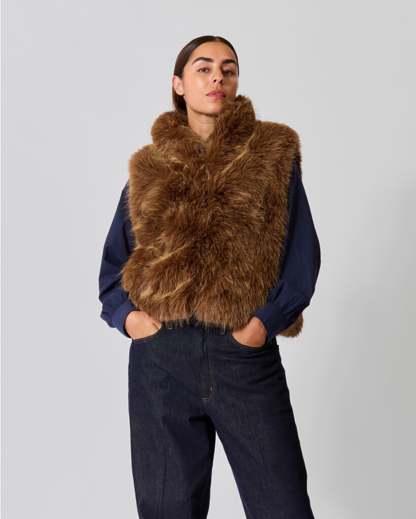 Gill Faux Fur Gilet Blonde