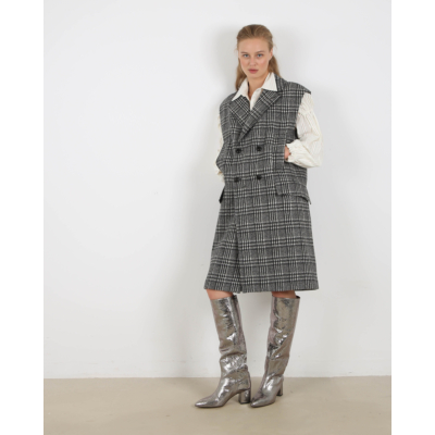 Baum und Pferdgarten Decka Coat Check