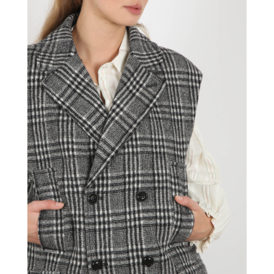 Baum und Pferdgarten Decka Coat Check