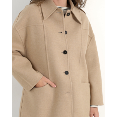 Closed Short Coat Camel