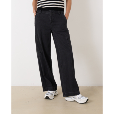 Vince Utility Denim Pant Wash Black