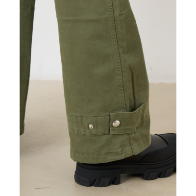 Raiine Archer Cargo Pants Beetle Green