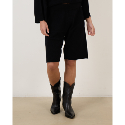 Extreme Cashmere N°240 Laufen Short Raven