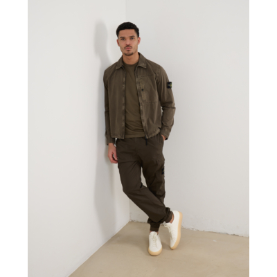 Stone Island t-shirt  V0054 MILITARY G met compass patch logo