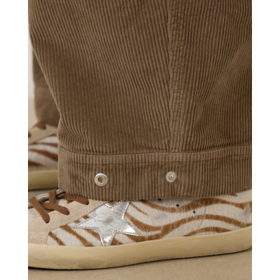 Closed Ribcord Broek Beige