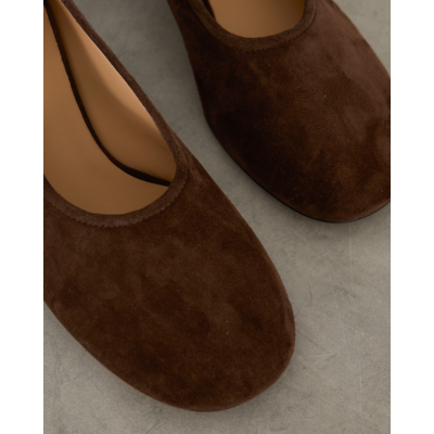 Dear Frances Balla Pump Coco Suede