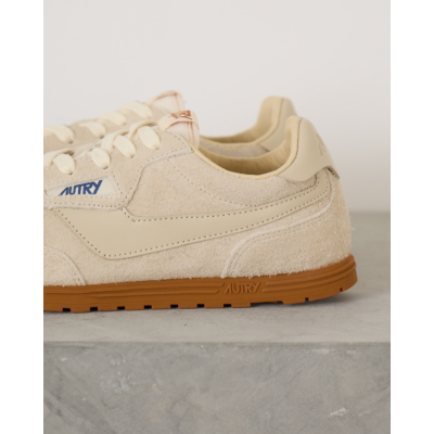 Autry Windspin Suede Sneaker Biscuit