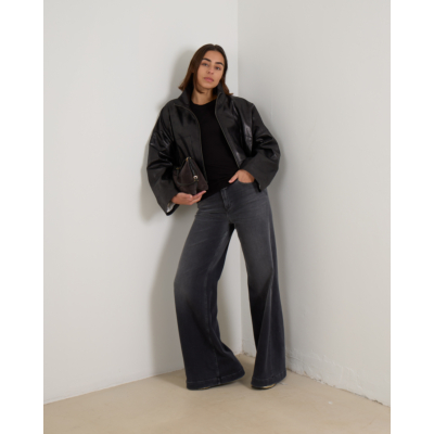 Closed Aansluitend Ribbed Jersey T-Shirt met Stretch Zwart
