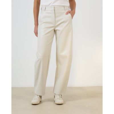 'S Max Mara  Coated Lederlook Barrel Broek Off-White