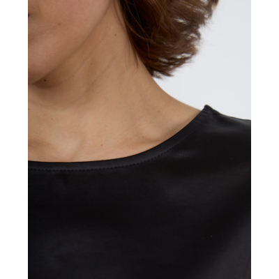 Weekend Max Mara  Satijn en Jersey T-Shirt Zwart
