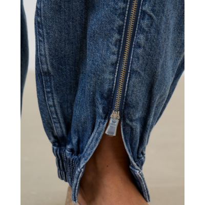 Tibi Denim Jogger met Rits Details Blauw