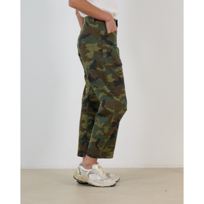 Nili Lotan Shon Broek Camouflage Groen