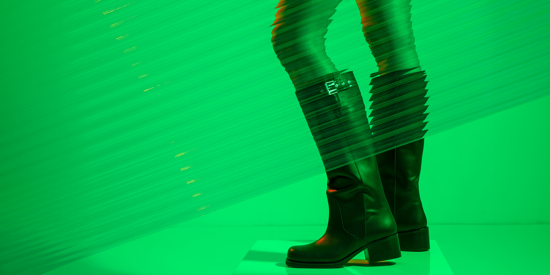 Fall Winter ’24 Campagne Beyond The Surface